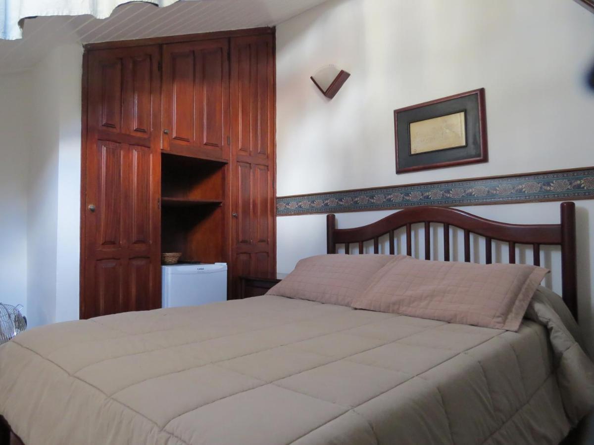 Hotel Colonial โอว์โรเปรโต ภายนอก รูปภาพ